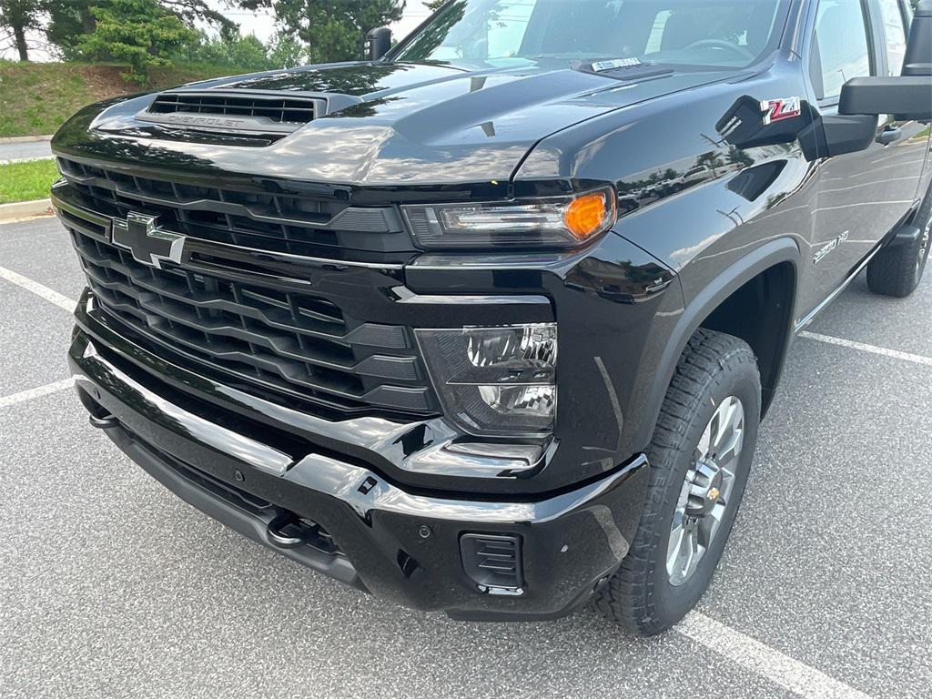 new 2025 Chevrolet Silverado 2500 car, priced at $61,986