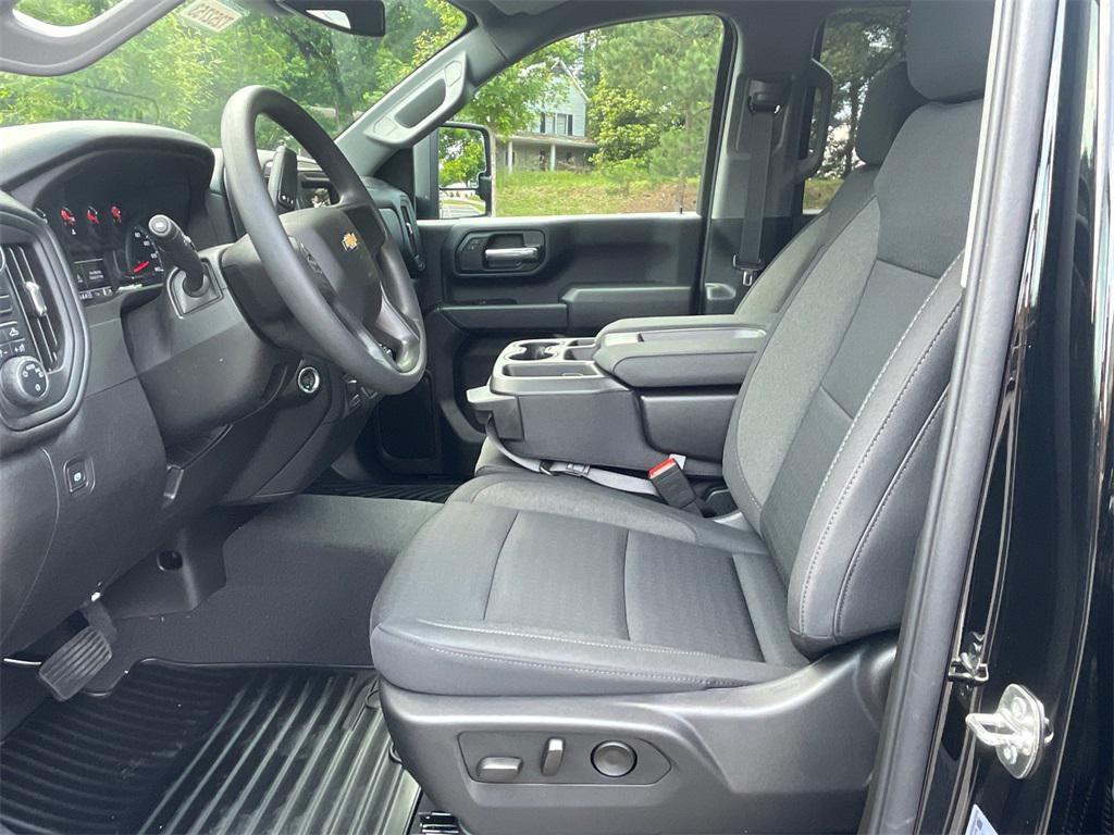 new 2025 Chevrolet Silverado 2500 car, priced at $61,986