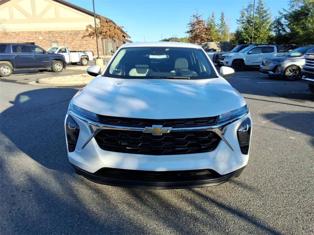 new 2026 Chevrolet Trax car, priced at $23,462