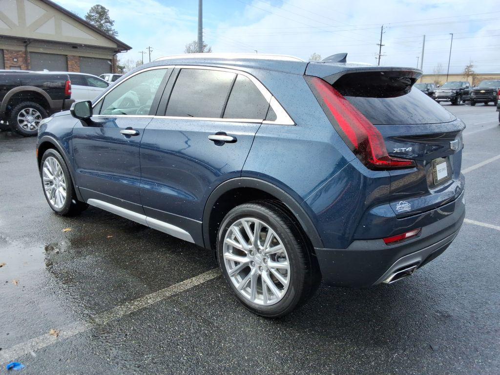 used 2021 Cadillac XT4 car, priced at $24,253