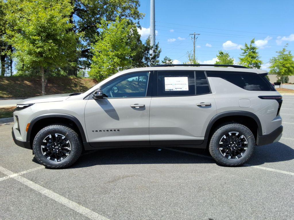 new 2026 Chevrolet Traverse car, priced at $53,152