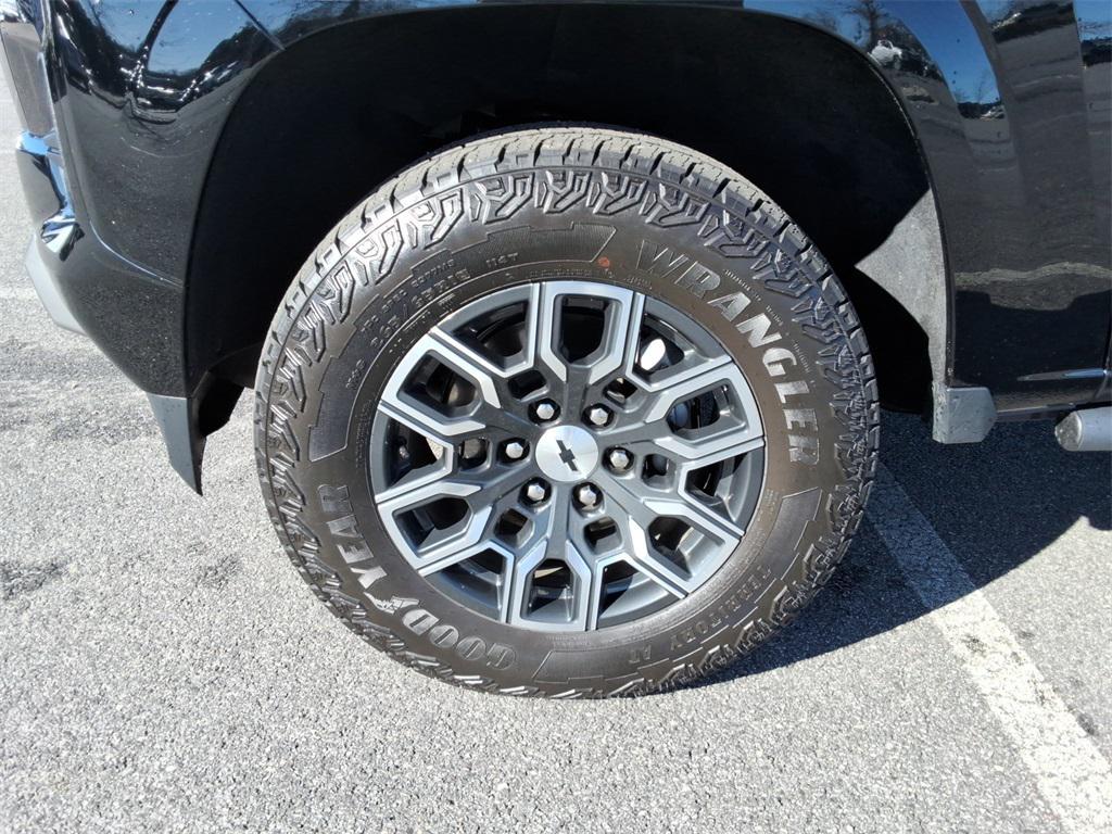 used 2023 Chevrolet Colorado car, priced at $36,609