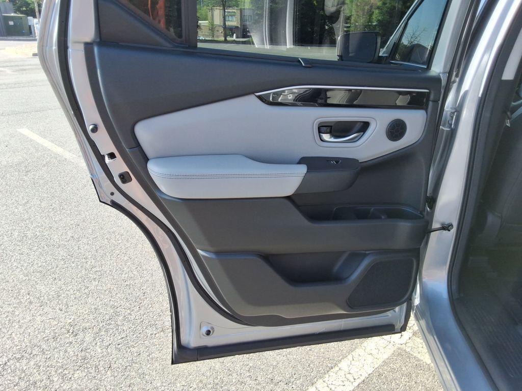 used 2024 Honda Pilot car, priced at $41,843