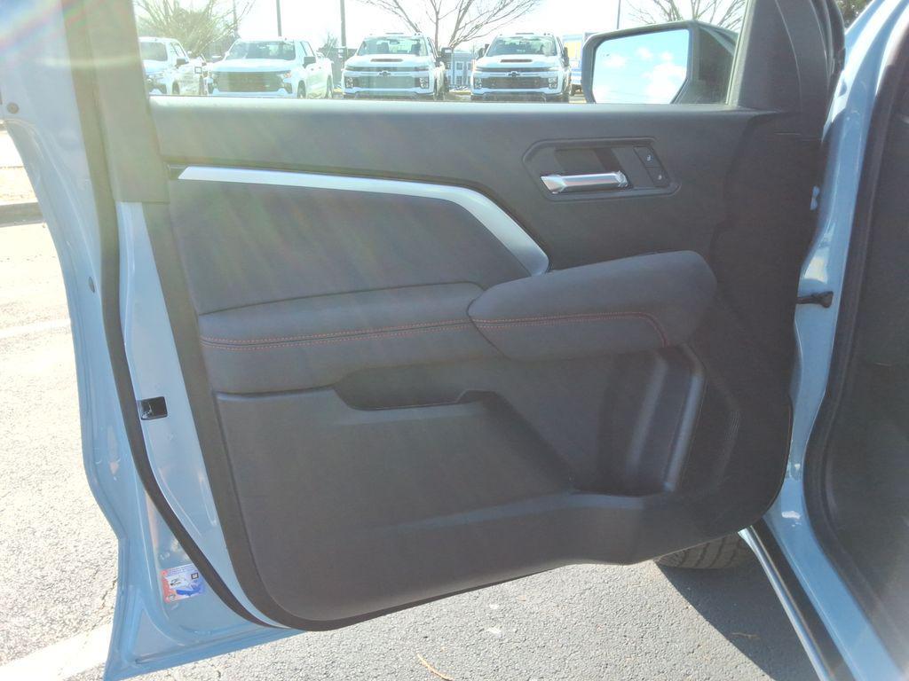 new 2026 Chevrolet Colorado car, priced at $45,026