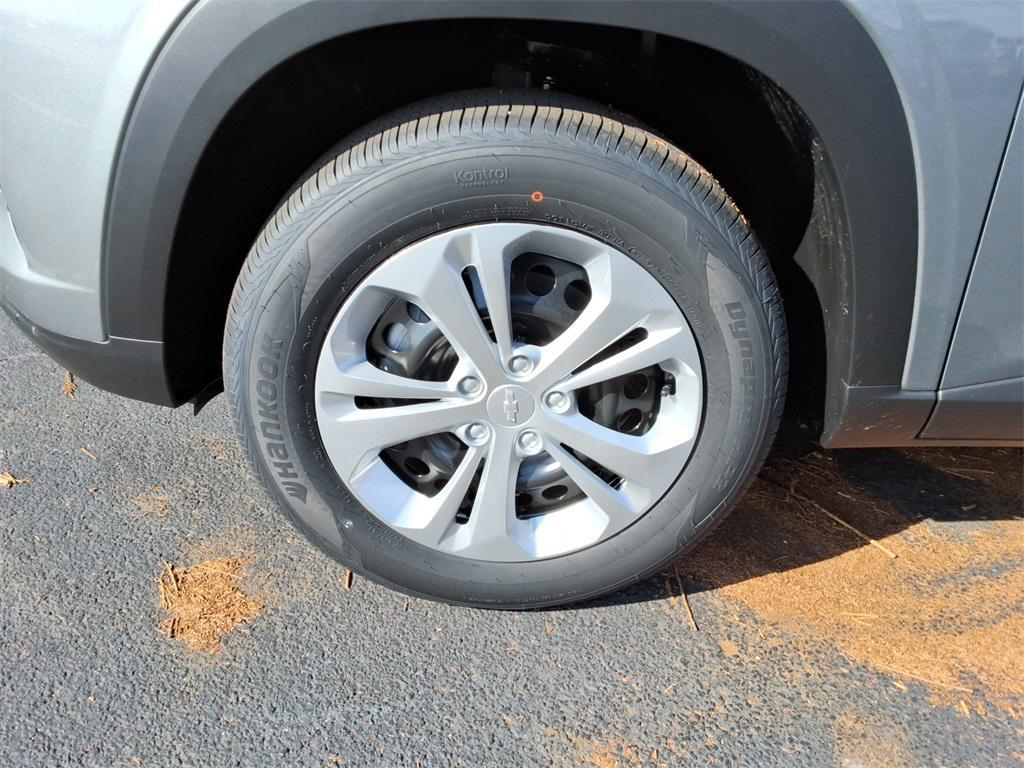 new 2026 Chevrolet Trax car, priced at $23,909