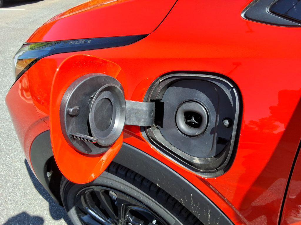 new 2027 Chevrolet Bolt car, priced at $32,274