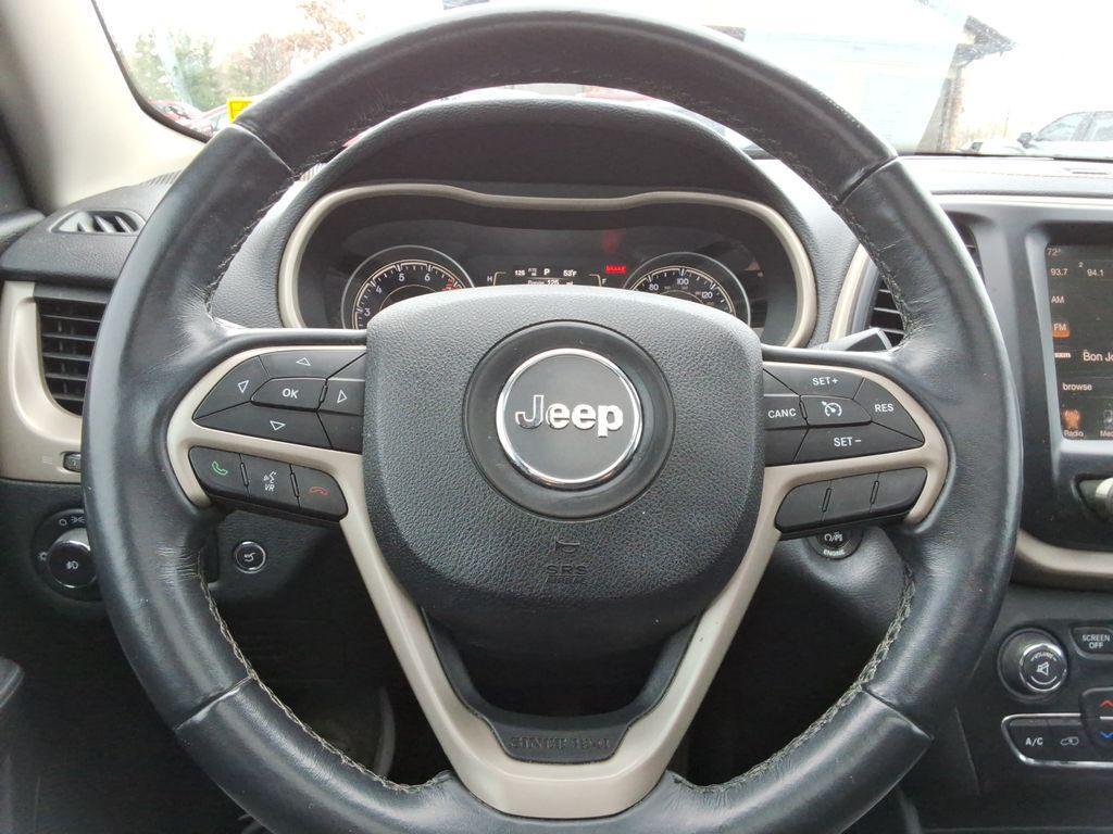 used 2016 Jeep Cherokee car, priced at $9,999