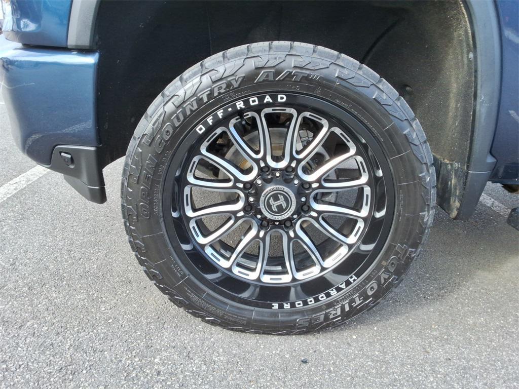 used 2021 Chevrolet Silverado 2500 car, priced at $52,899