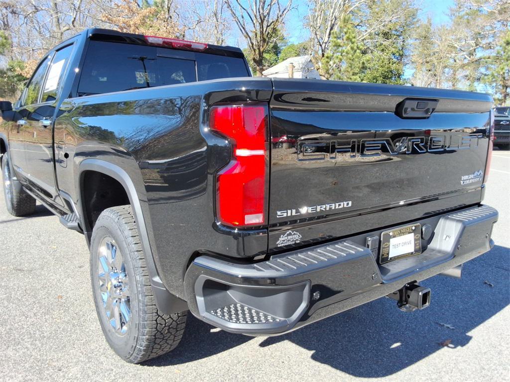 new 2026 Chevrolet Silverado 3500 car, priced at $88,210