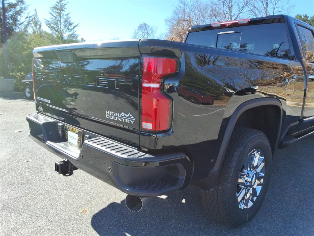 new 2026 Chevrolet Silverado 3500 car, priced at $88,210