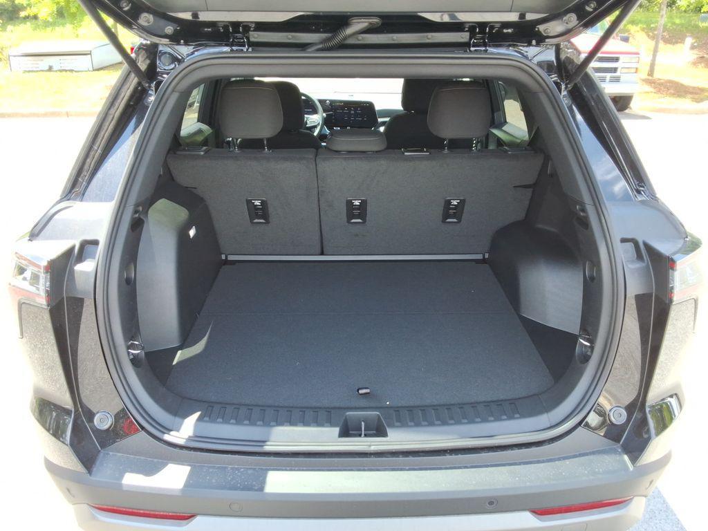new 2026 Chevrolet Equinox car, priced at $29,013