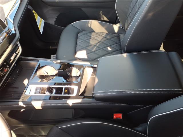 new 2026 Volkswagen Atlas car, priced at $53,334