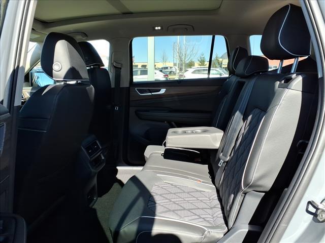 new 2026 Volkswagen Atlas car, priced at $53,334