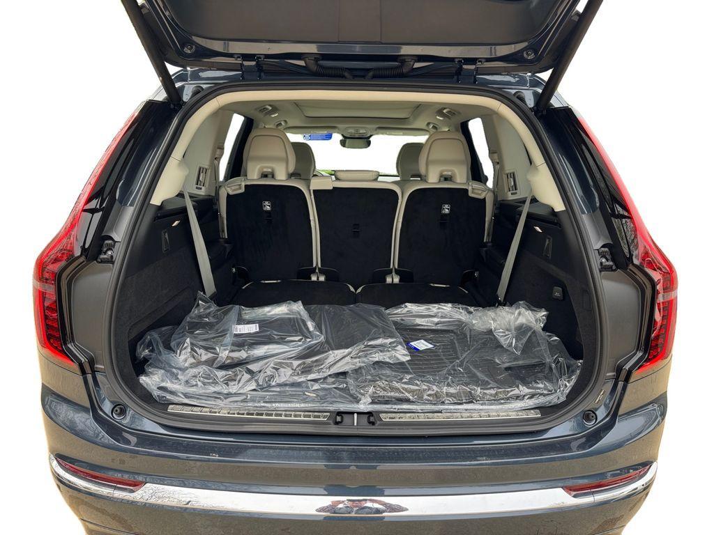 new 2026 Volvo XC90 car, priced at $75,819