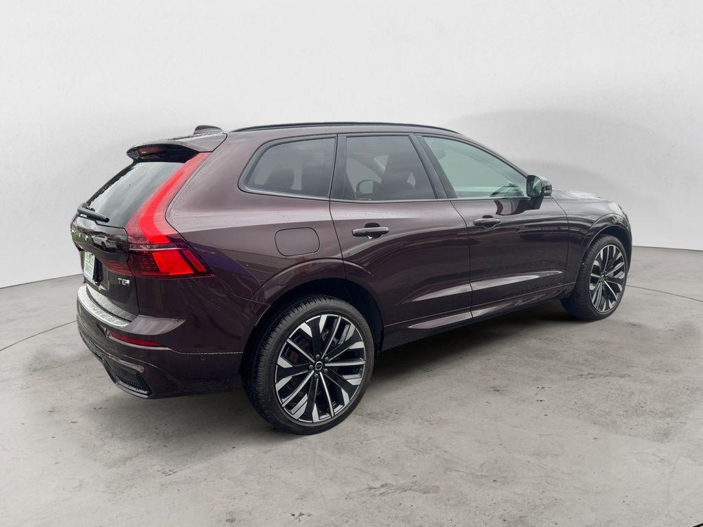 new 2026 Volvo XC60 Plug-In Hybrid car, priced at $76,769