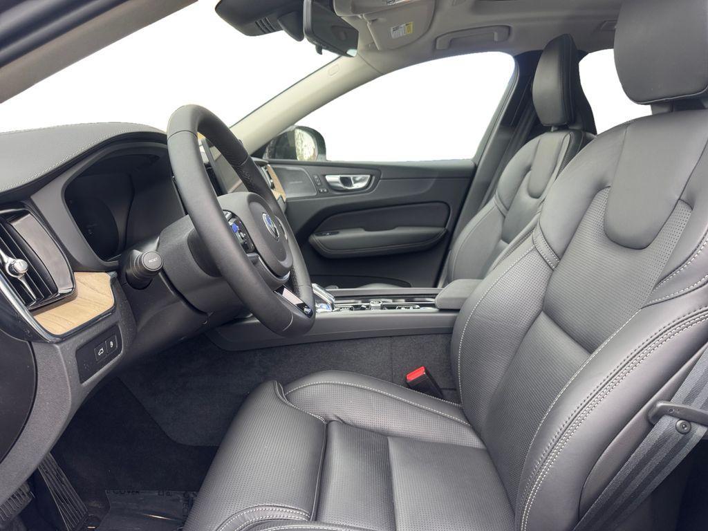 new 2026 Volvo XC60 Plug-In Hybrid car, priced at $76,769