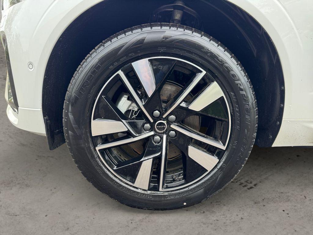 new 2026 Volvo XC60 car, priced at $59,904
