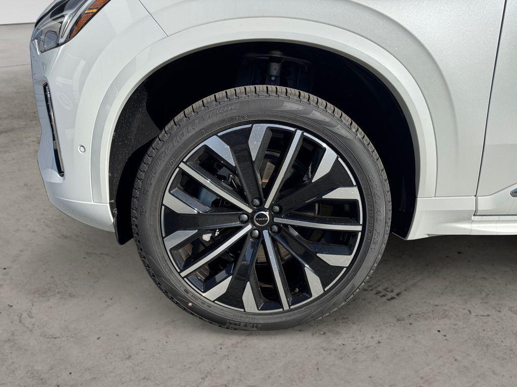 new 2026 Volvo XC90 car, priced at $75,704