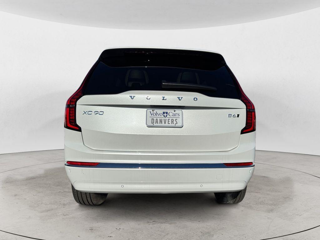new 2026 Volvo XC90 car, priced at $75,704