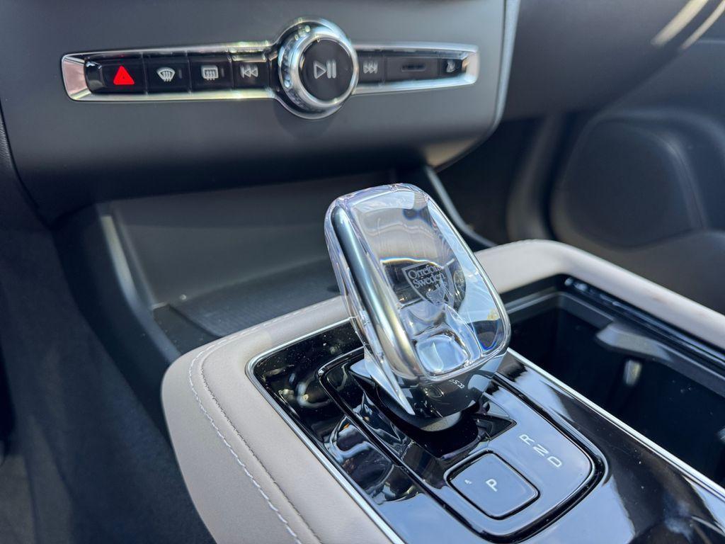 new 2026 Volvo XC90 car, priced at $73,679