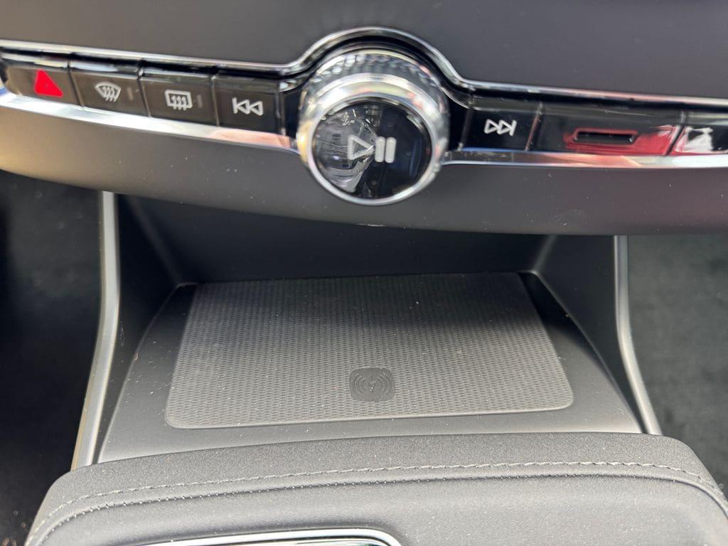 new 2026 Volvo XC90 Plug-In Hybrid car, priced at $87,179