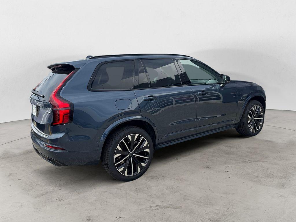 new 2026 Volvo XC90 Plug-In Hybrid car, priced at $87,179