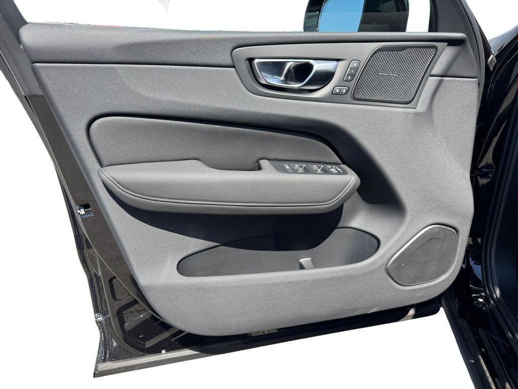 new 2026 Volvo XC60 car, priced at $64,484