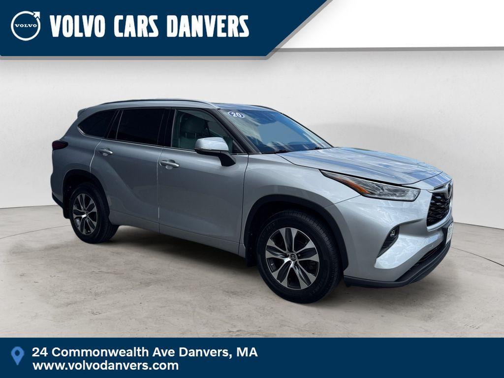 used 2021 Toyota Highlander car, priced at $33,740