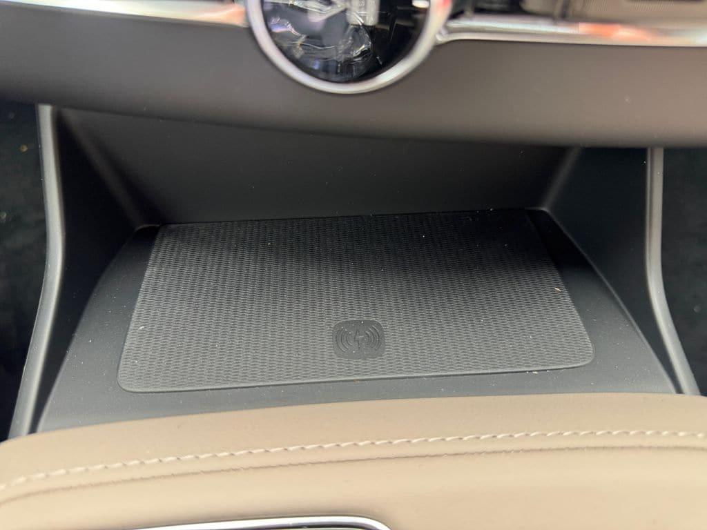 new 2026 Volvo XC90 car, priced at $76,209