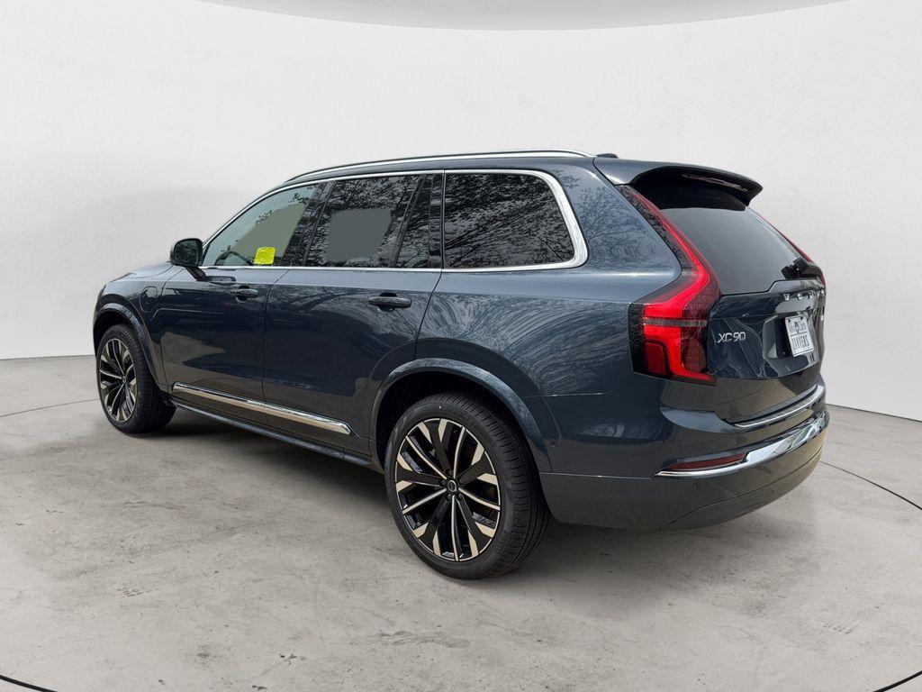 new 2026 Volvo XC90 Plug-In Hybrid car, priced at $82,424