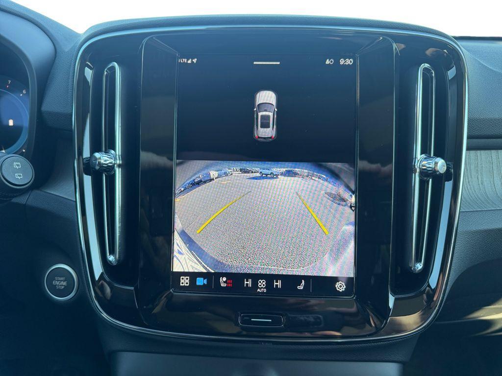 used 2025 Volvo XC40 car, priced at $31,606