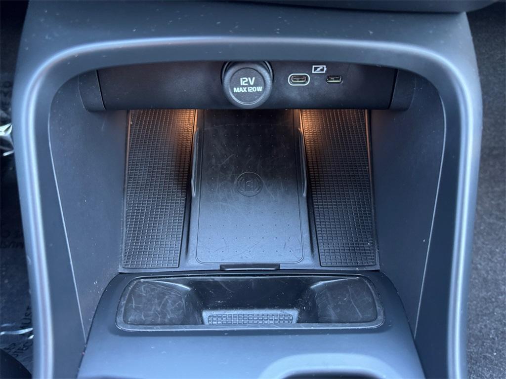 used 2025 Volvo XC40 car, priced at $31,606