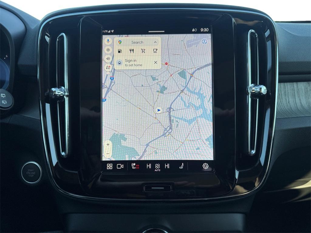 used 2025 Volvo XC40 car, priced at $31,606