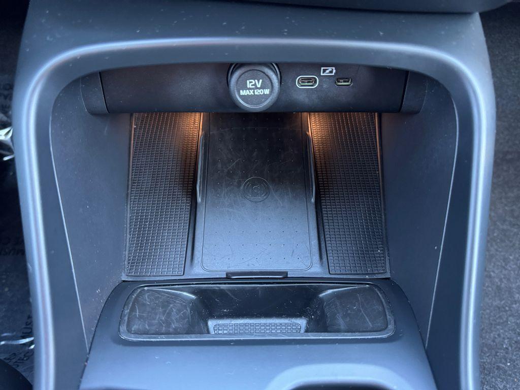 used 2025 Volvo XC40 car, priced at $31,606