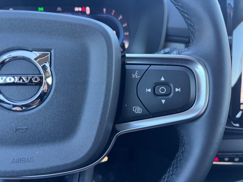 used 2025 Volvo XC40 car, priced at $31,606