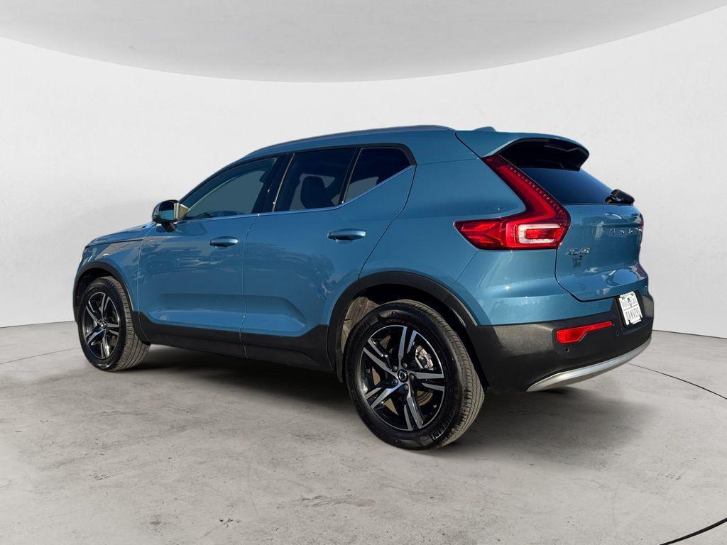 used 2025 Volvo XC40 car, priced at $31,606