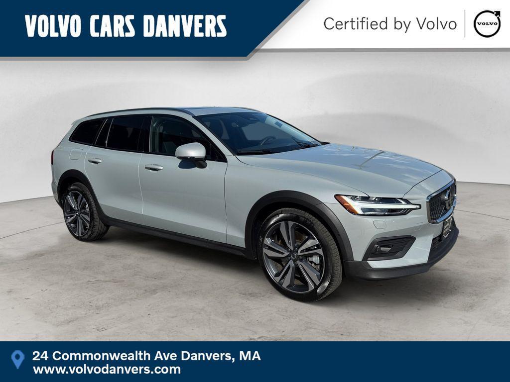 used 2025 Volvo V60 Cross Country car, priced at $40,868