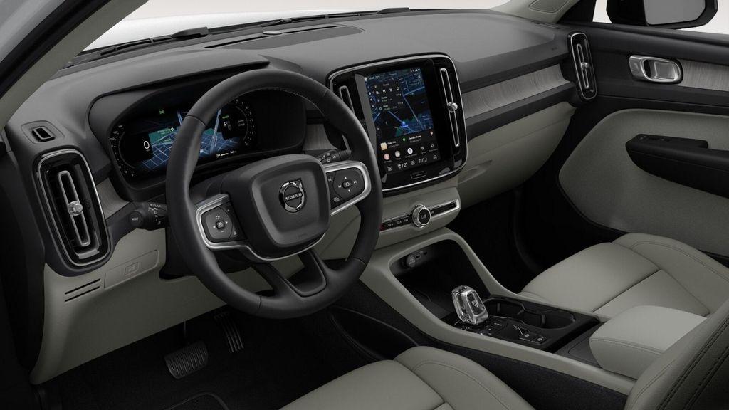 used 2026 Volvo XC40 car, priced at $38,861