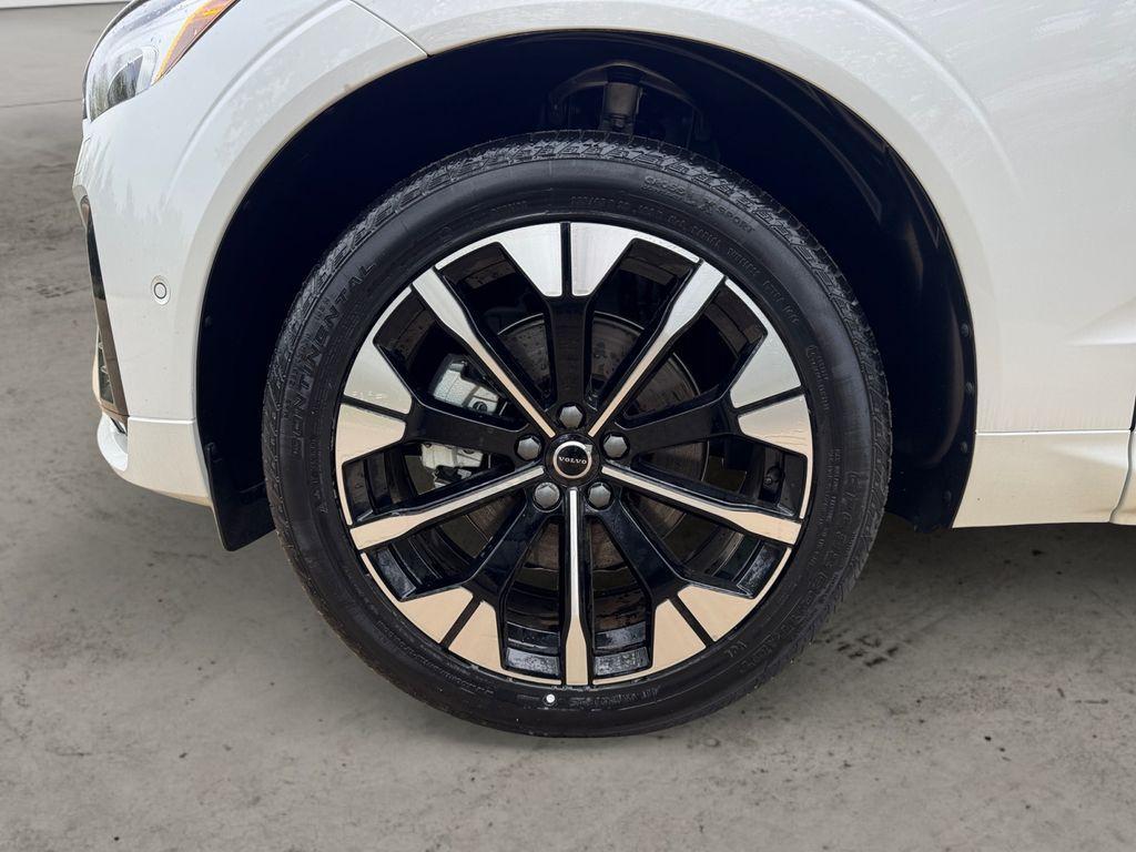 new 2026 Volvo XC60 car, priced at $58,534