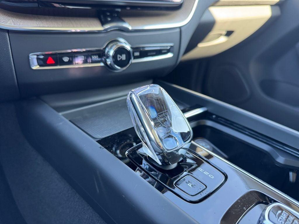 new 2026 Volvo XC60 car, priced at $58,909