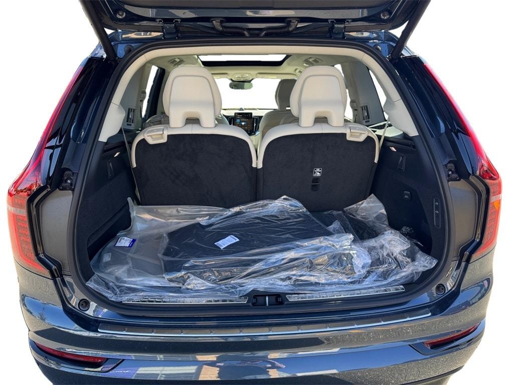 new 2026 Volvo XC90 car, priced at $82,994