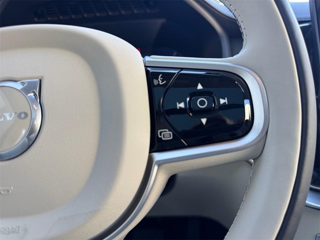 new 2026 Volvo XC90 car, priced at $82,994