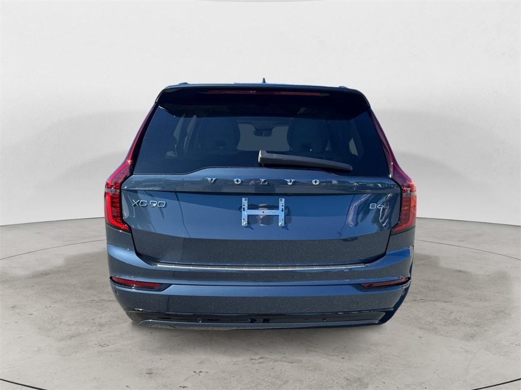 new 2026 Volvo XC90 car, priced at $82,994