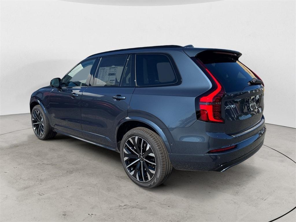 new 2026 Volvo XC90 car, priced at $82,994