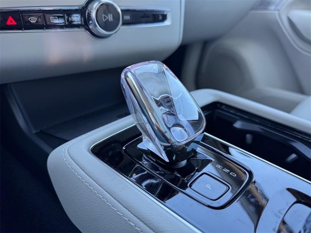 new 2026 Volvo XC90 car, priced at $82,994