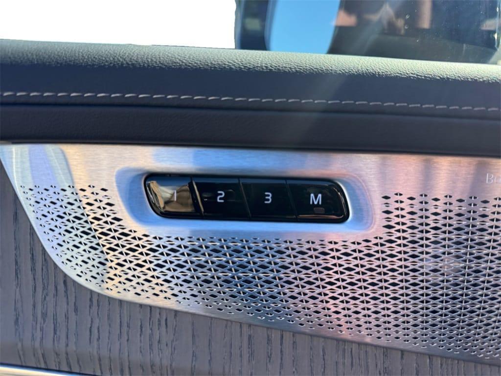 new 2026 Volvo XC90 car, priced at $82,994