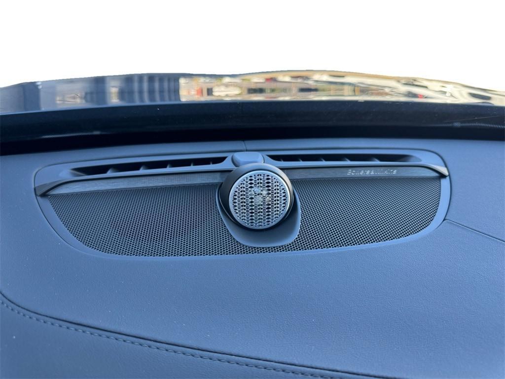 new 2026 Volvo XC90 car, priced at $82,994