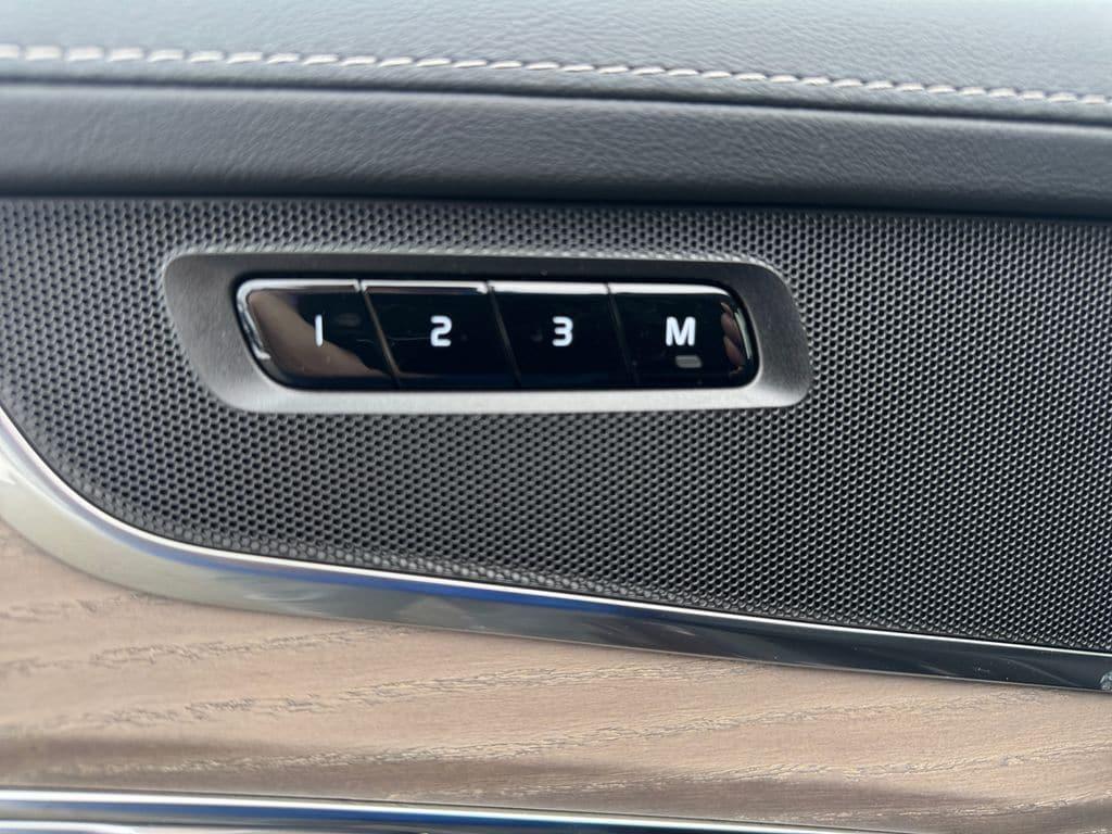 new 2026 Volvo XC90 car, priced at $73,074