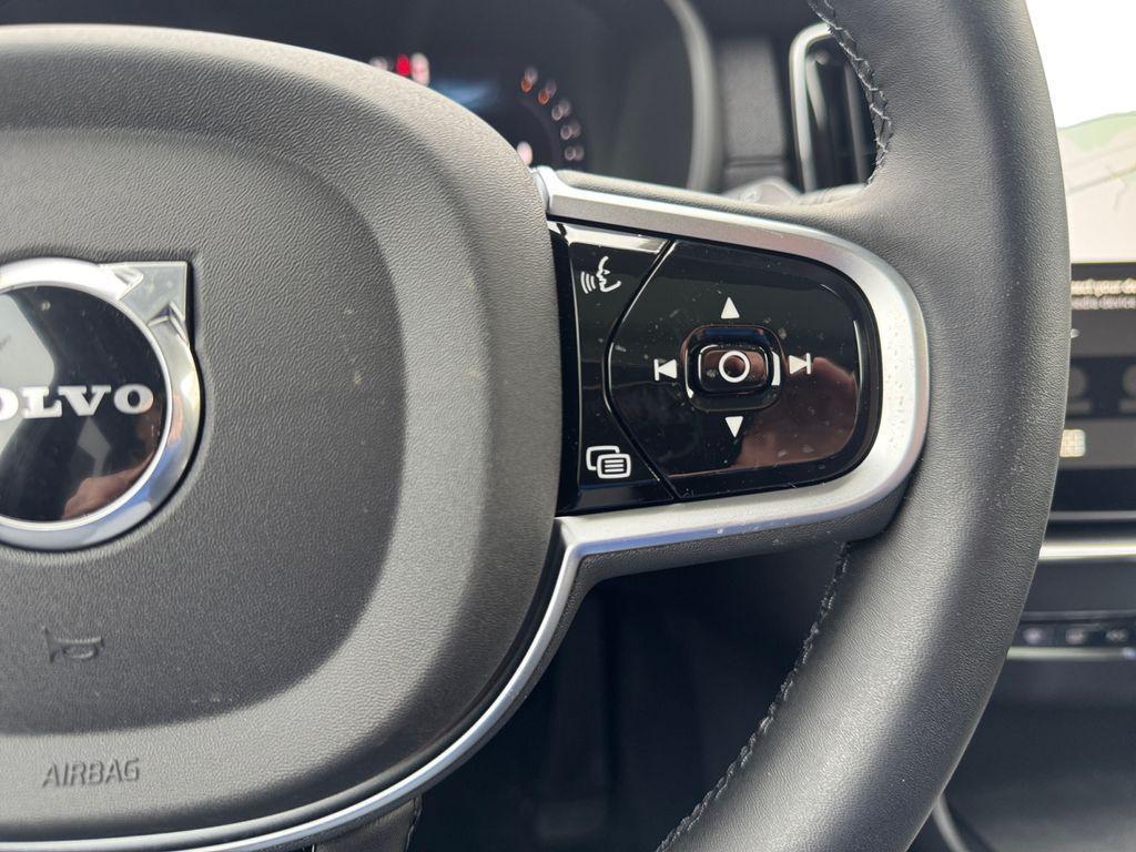 new 2026 Volvo XC90 car, priced at $73,074