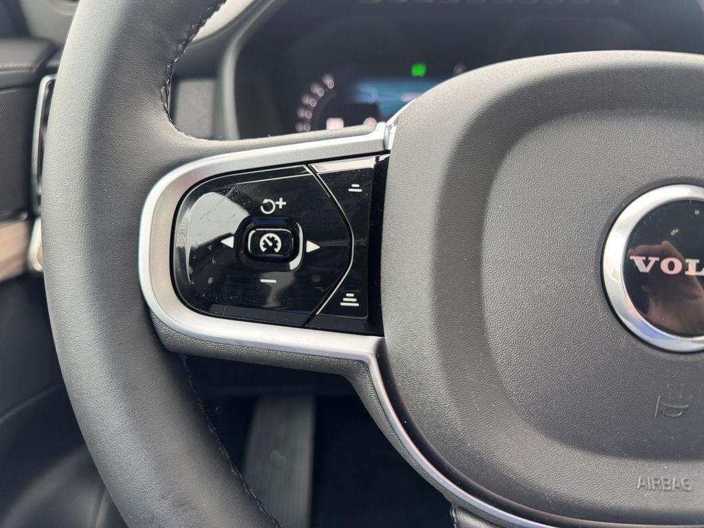 new 2026 Volvo XC90 car, priced at $73,074